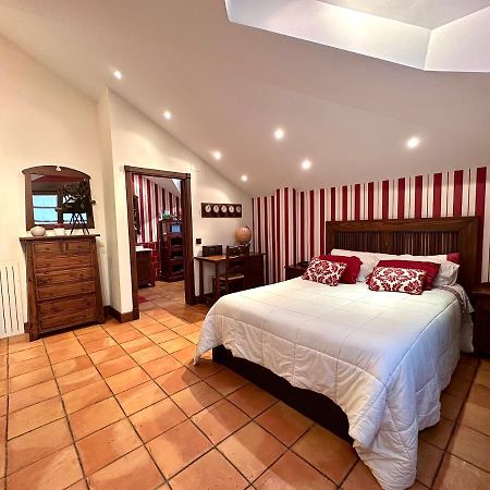 La Flor Del Granado Villa Torrijos Exterior photo